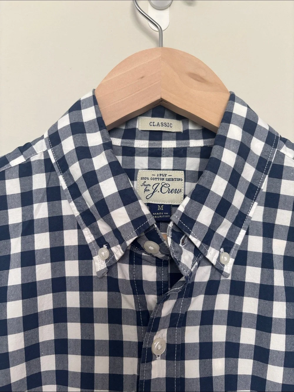 J. Crew Men’s Navy and White Gingham Short-Sleeve Button-Down Shirt M Medium